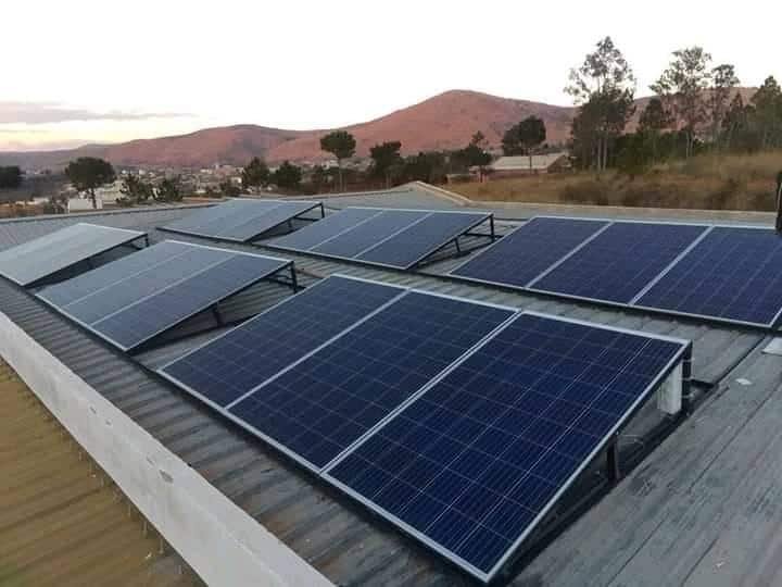Panneau solaire PLIABLE 60w et 120w - Solarland Madagascar